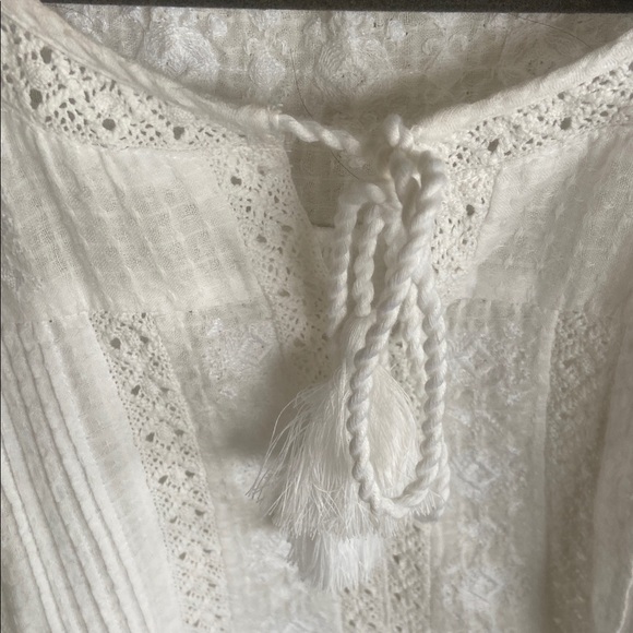 Lucky Brand white Lace tank Top like new maybe worn once - Picture 3 of 6
